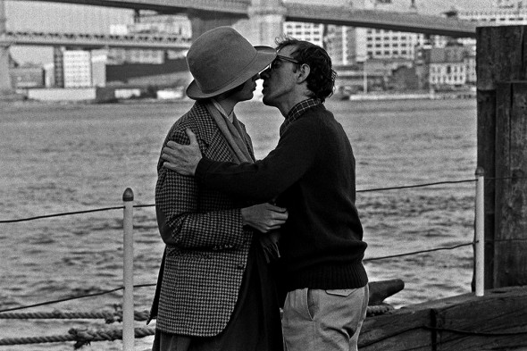 1516896942_Diane-Keaton-and-Woody-Allen-Pier-17-Annie-Hall-590x393